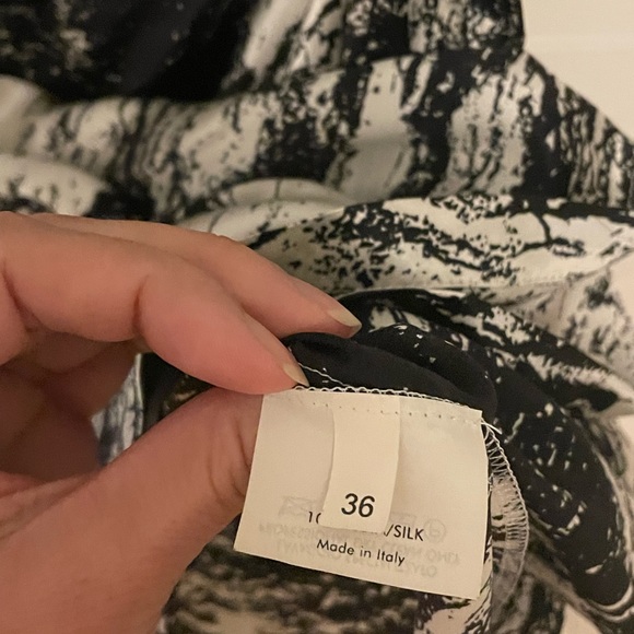 Yves SaintLaurent silk surplice dress - Picture 3 of 6